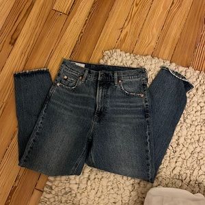 Gap High rise mom Jean